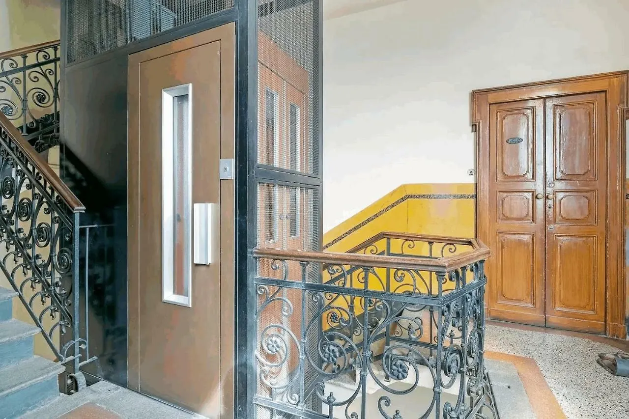 Isola View Renovated Apartment Milano